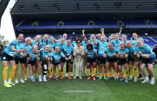 ?i=corr%2f564%2fkoo_564482