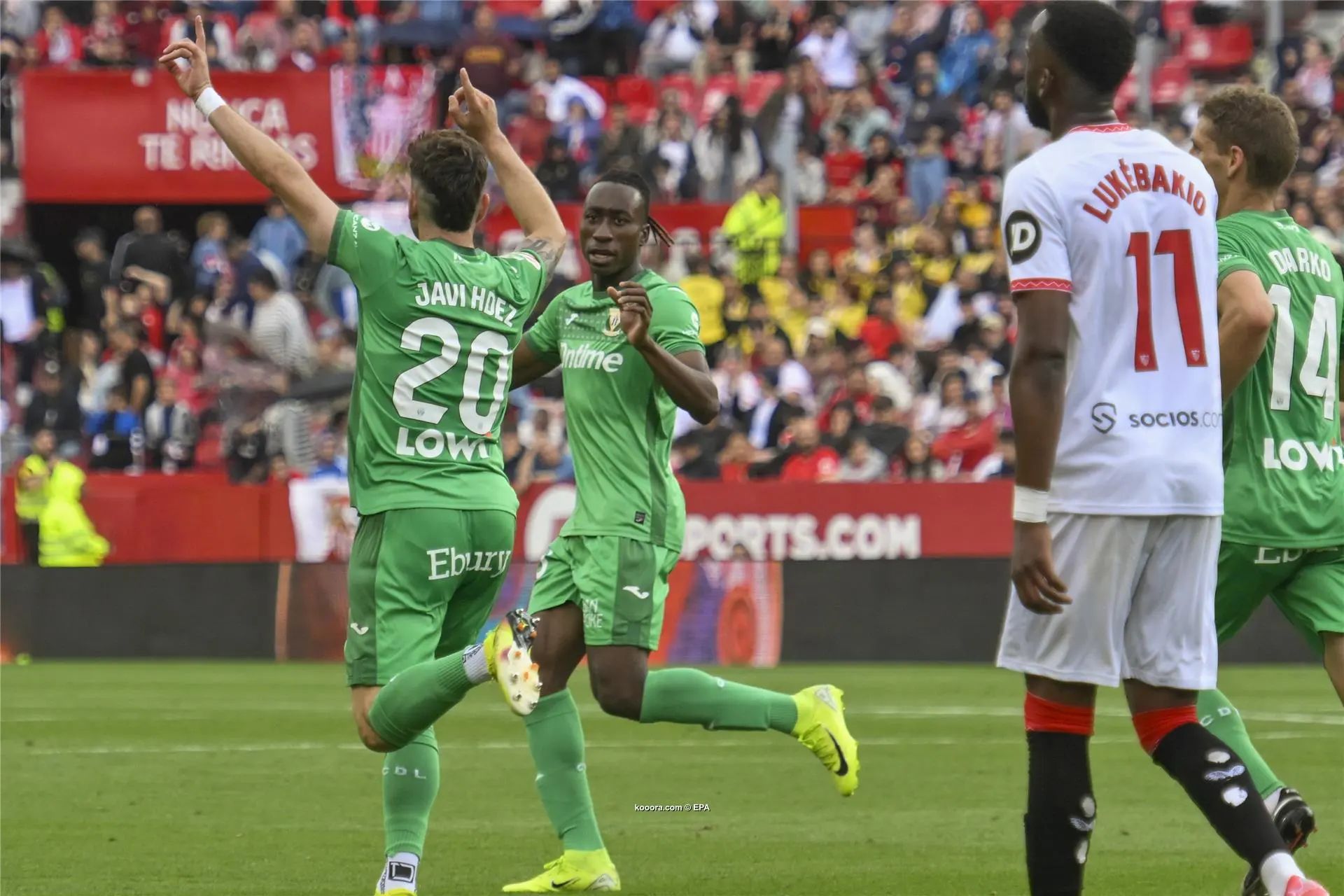 ?i=epa%2fsoccer%2f2025-05%2f2025-05-04%2f2025-05-04-12073381_epa