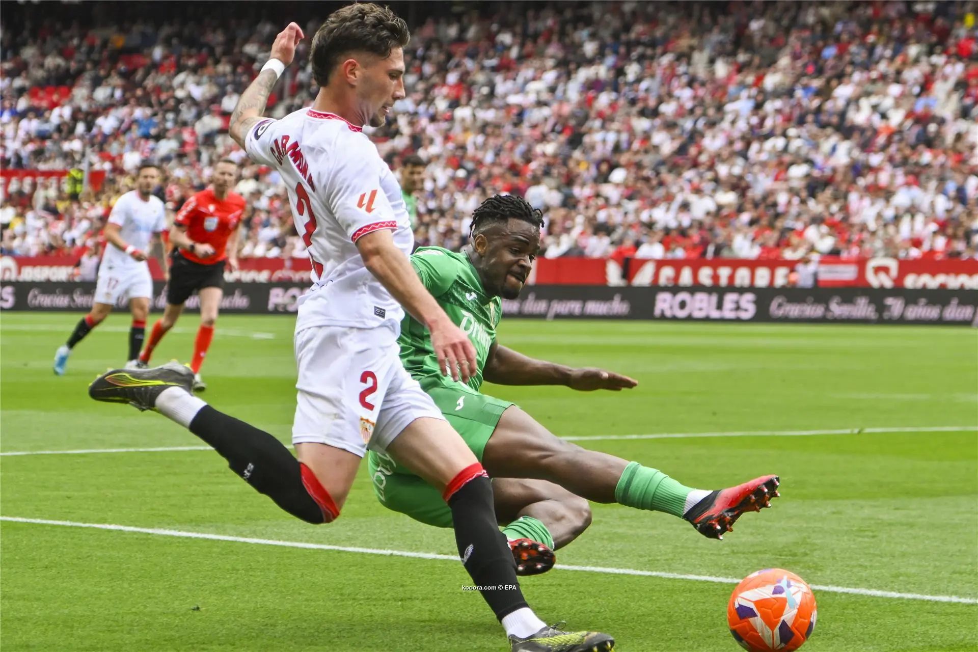 ?i=epa%2fsoccer%2f2025-05%2f2025-05-04%2f2025-05-04-12073210_epa