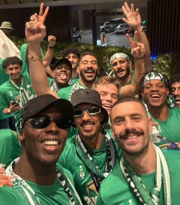 لاعبو أهلي جدة