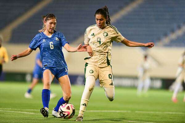 لقاء السعودية ومنغوليا للناشئات