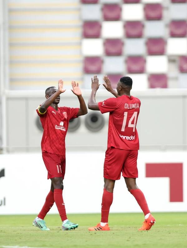 لاعبو الدحيل