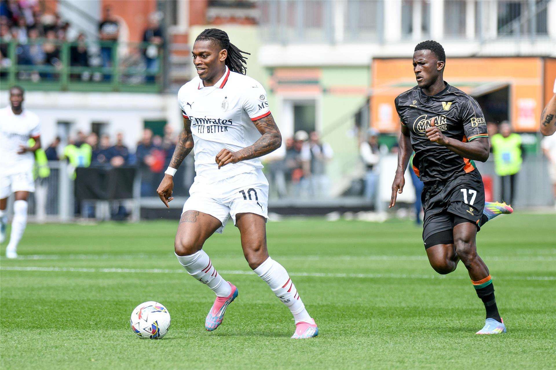 رافاييل لياو