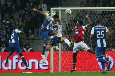 2011-11-27-00000103017297