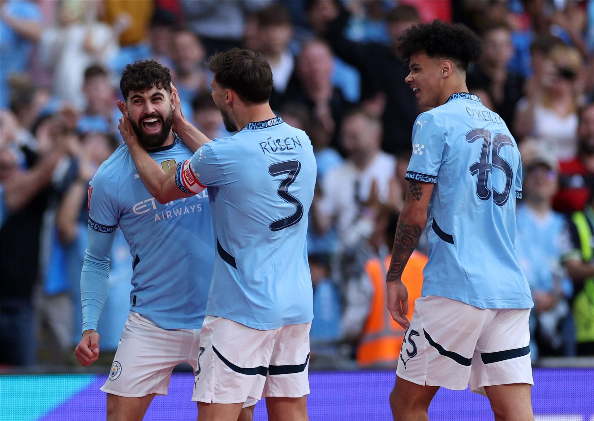 لاعبو مانشستر سيتي