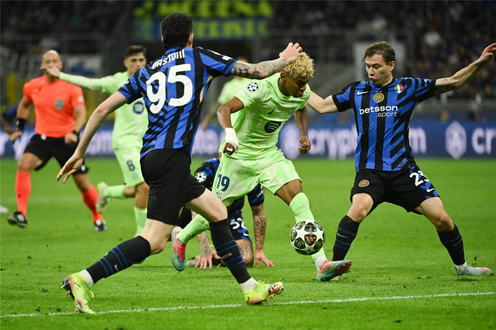 من المباراة