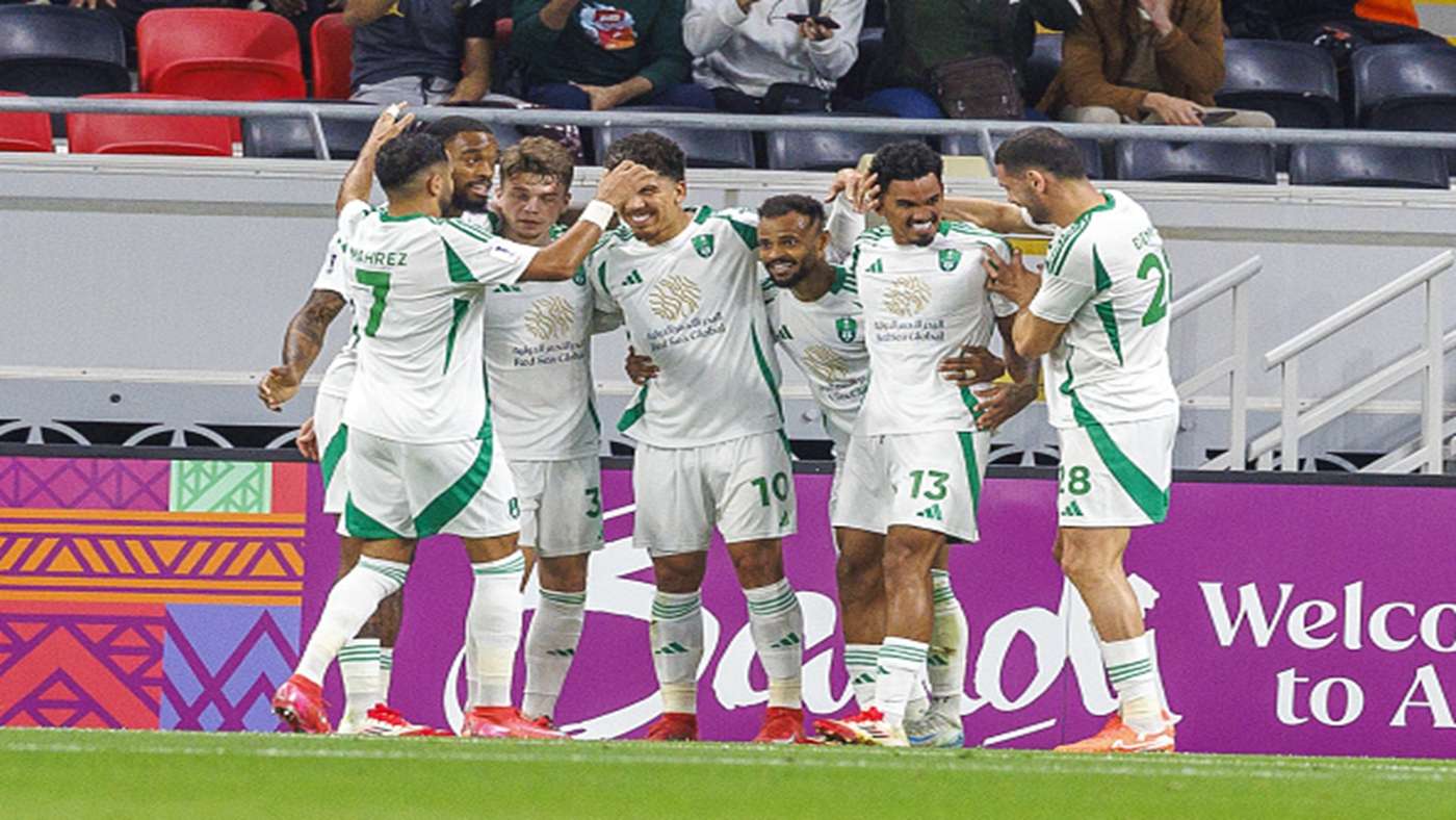 الأهلي والتعاون