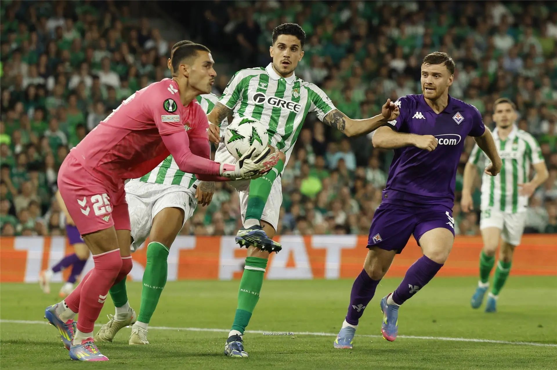 ?i=epa%2fsoccer%2f2025-05%2f2025-05-01%2f2025-05-01-12068426_epa