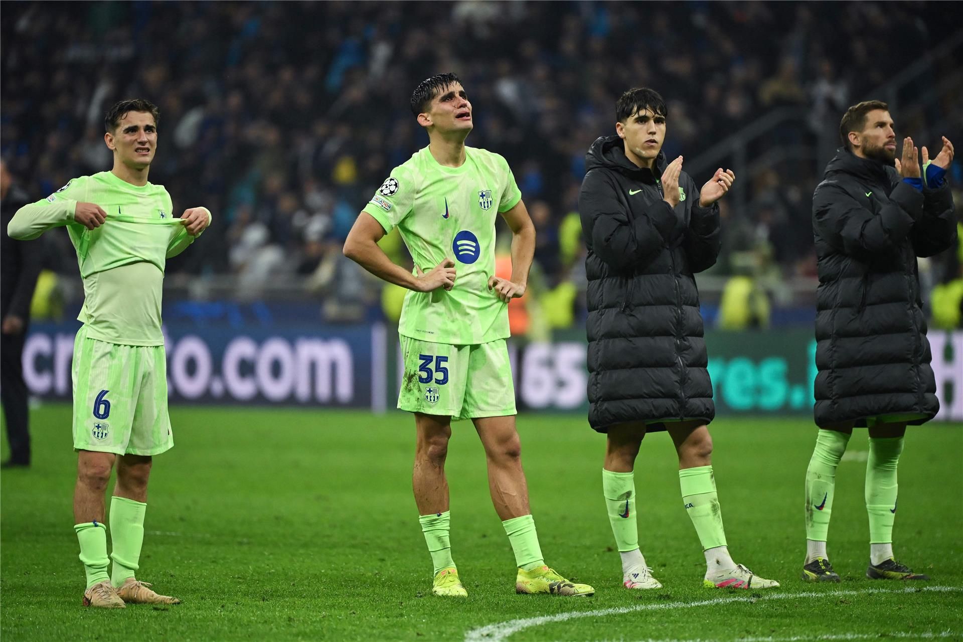 لاعبو برشلونة