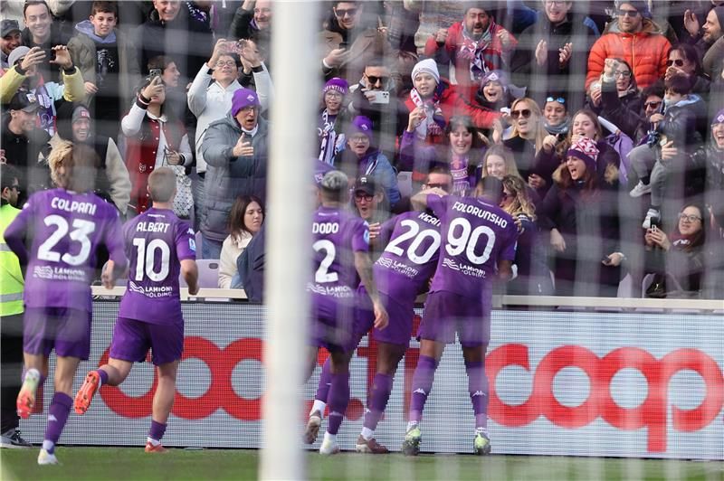 لاعبو فيورينتينا