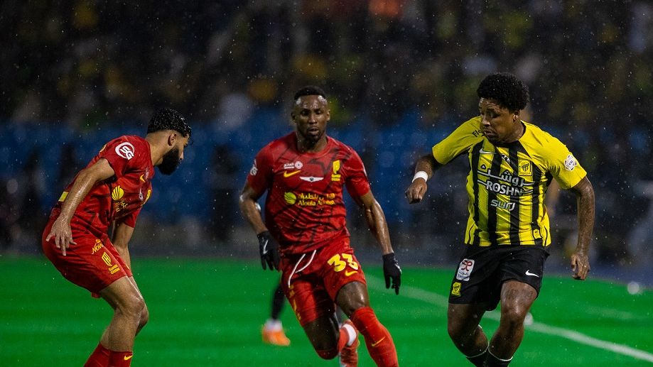 من مباراة سابقة بين الفريقين