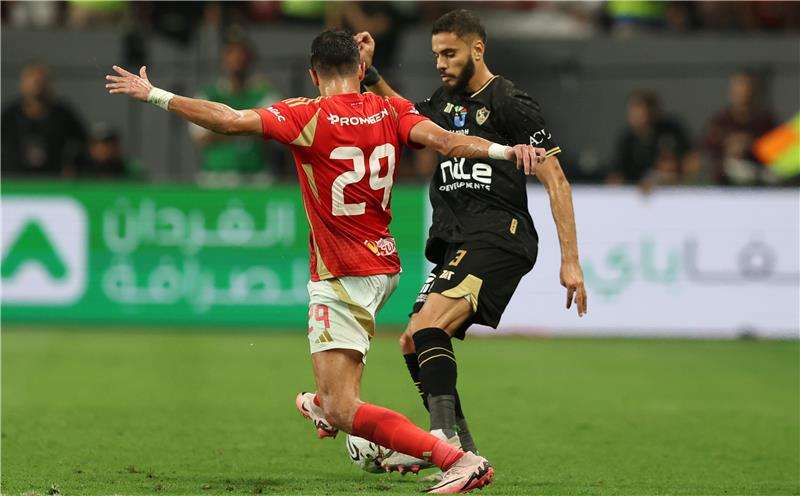من مباراة سابقة بين الفريقين