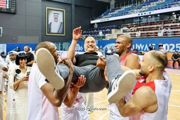 ?i=corr%2f564%2fkoo_564935