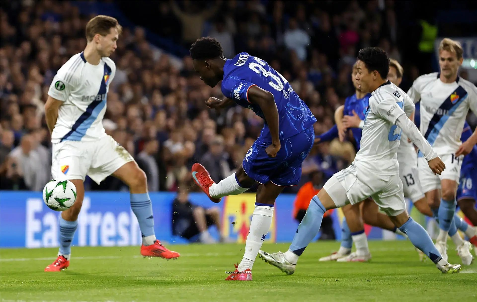 ?i=epa%2fsoccer%2f2025-05%2f2025-05-08%2f2025-05-08-12084986_epa