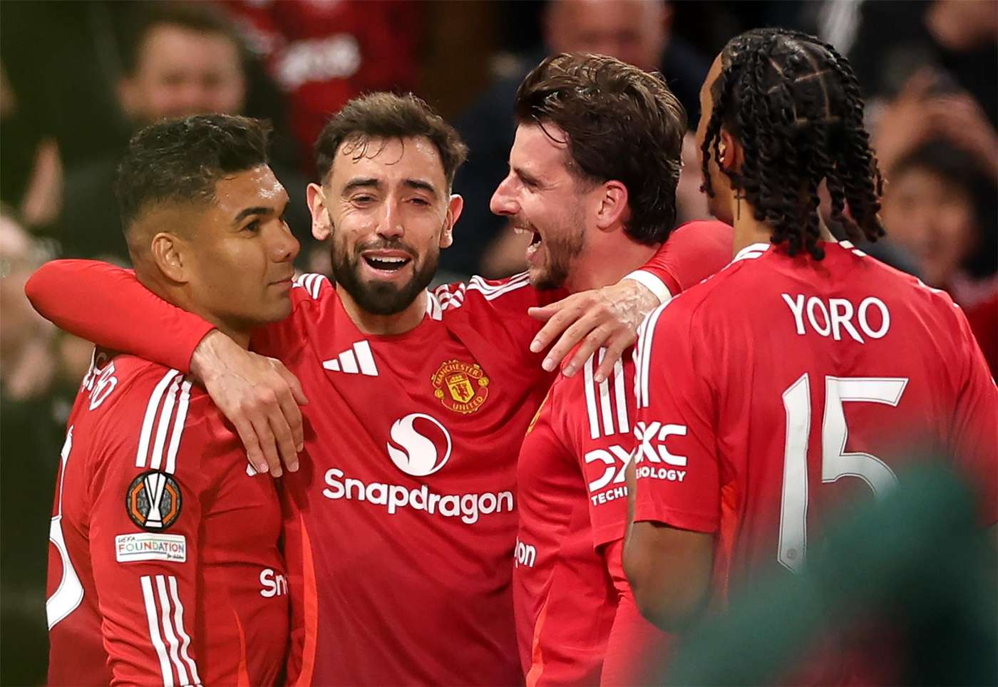 فرحة لاعبي مانشستر يونايتد بالتأهل لنهائي الدوري الأوربي