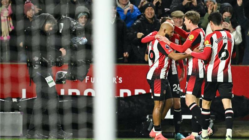 لاعبو برينتفورد