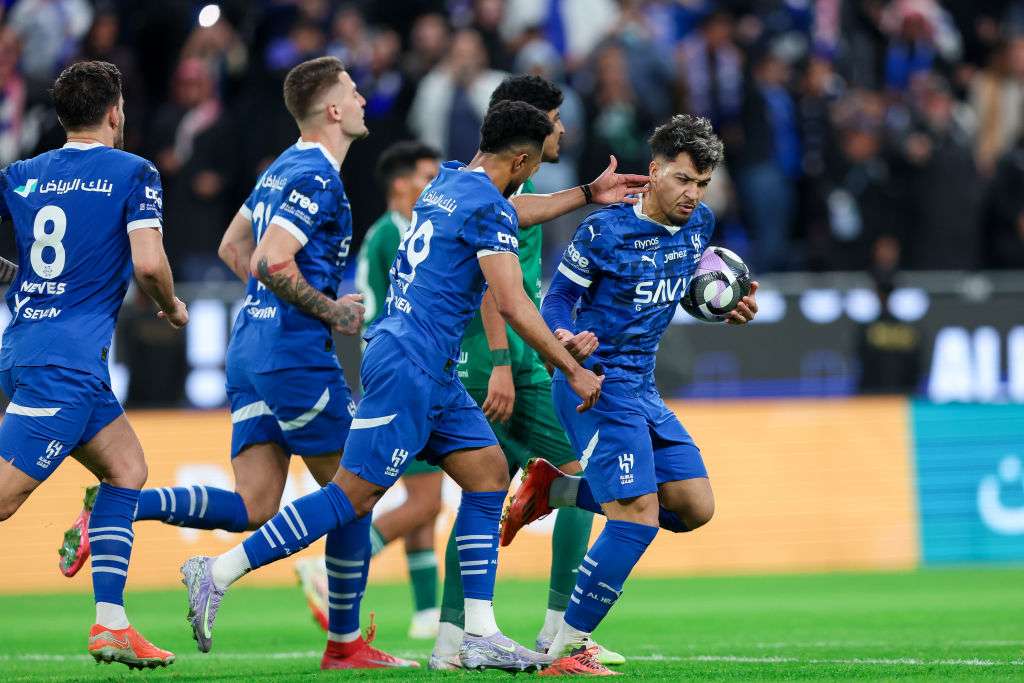 لاعبو الهلال