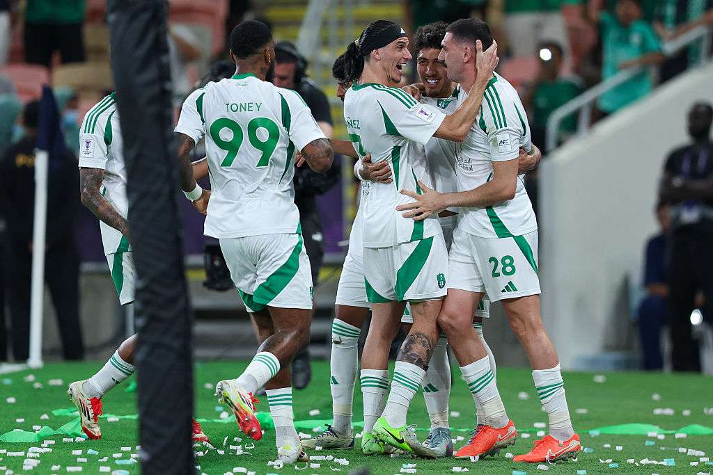 لاعبو أهلي جدة