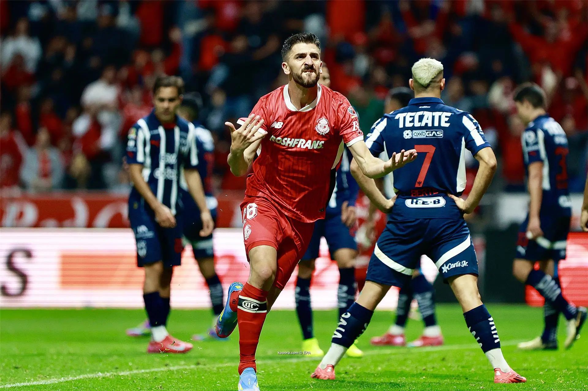 ?i=epa%2fsoccer%2f2025-05%2f2025-05-11%2f2025-05-11-12090114_epa