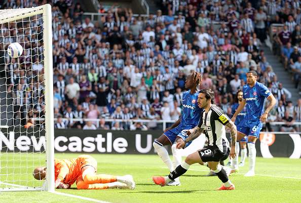 من مباراة تشيلسي ونيوكاسل