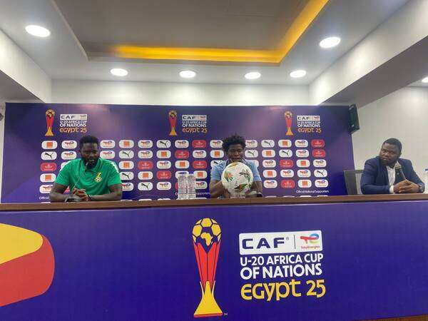 من المؤتمر الصحفي