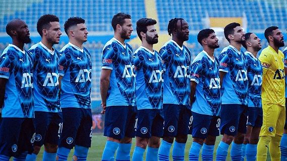 لاعبو بيراميدز