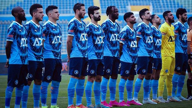 لاعبو بيراميدز