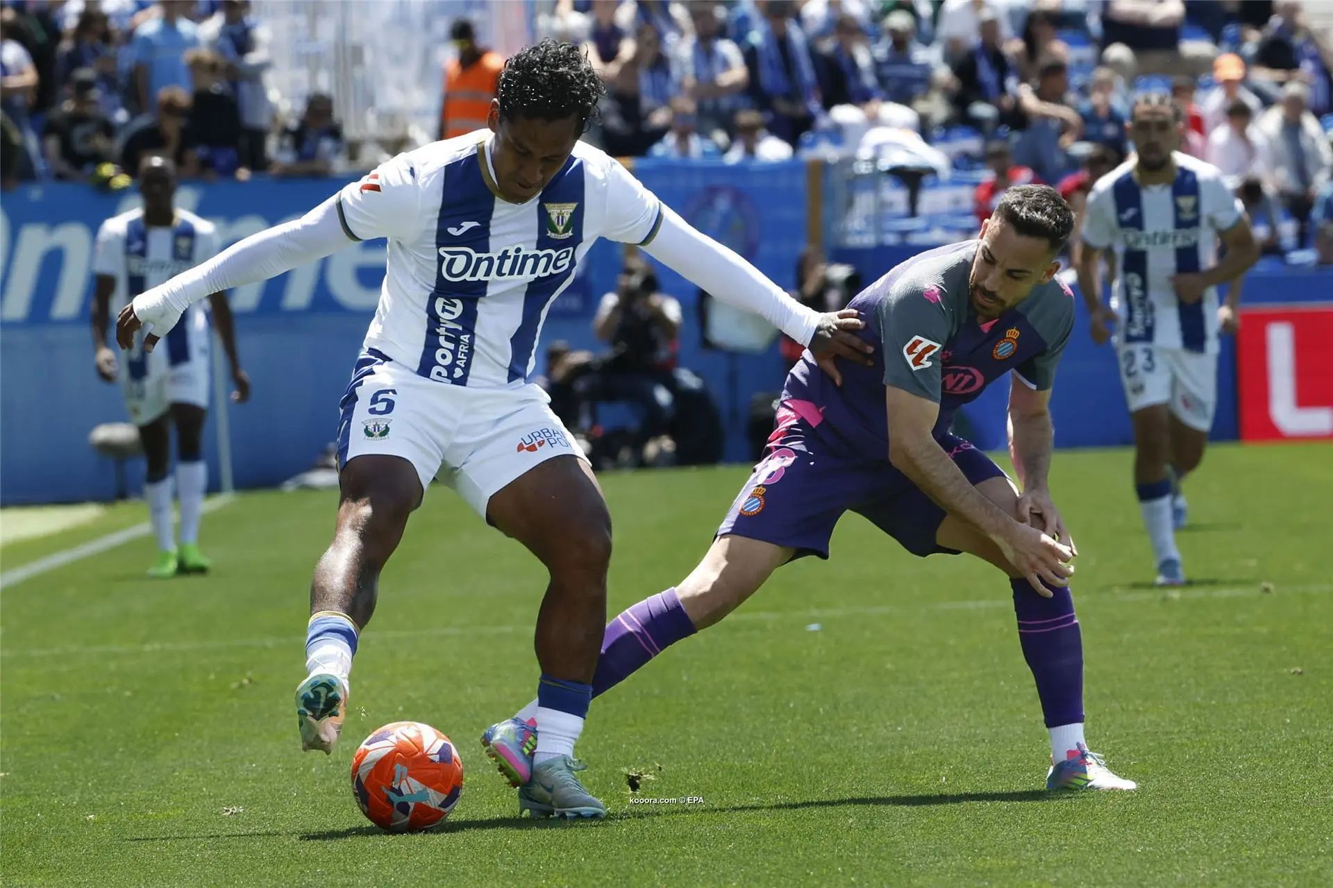 ?i=epa%2fsoccer%2f2025-05%2f2025-05-11%2f2025-05-11-12090837_epa