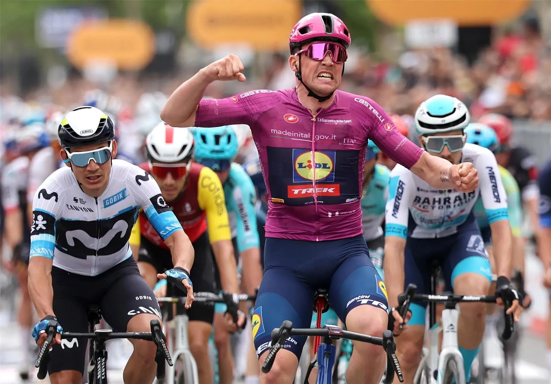 ?i=epa%2fathletics%2f2025-05%2f2025-05-11-12091769_epa