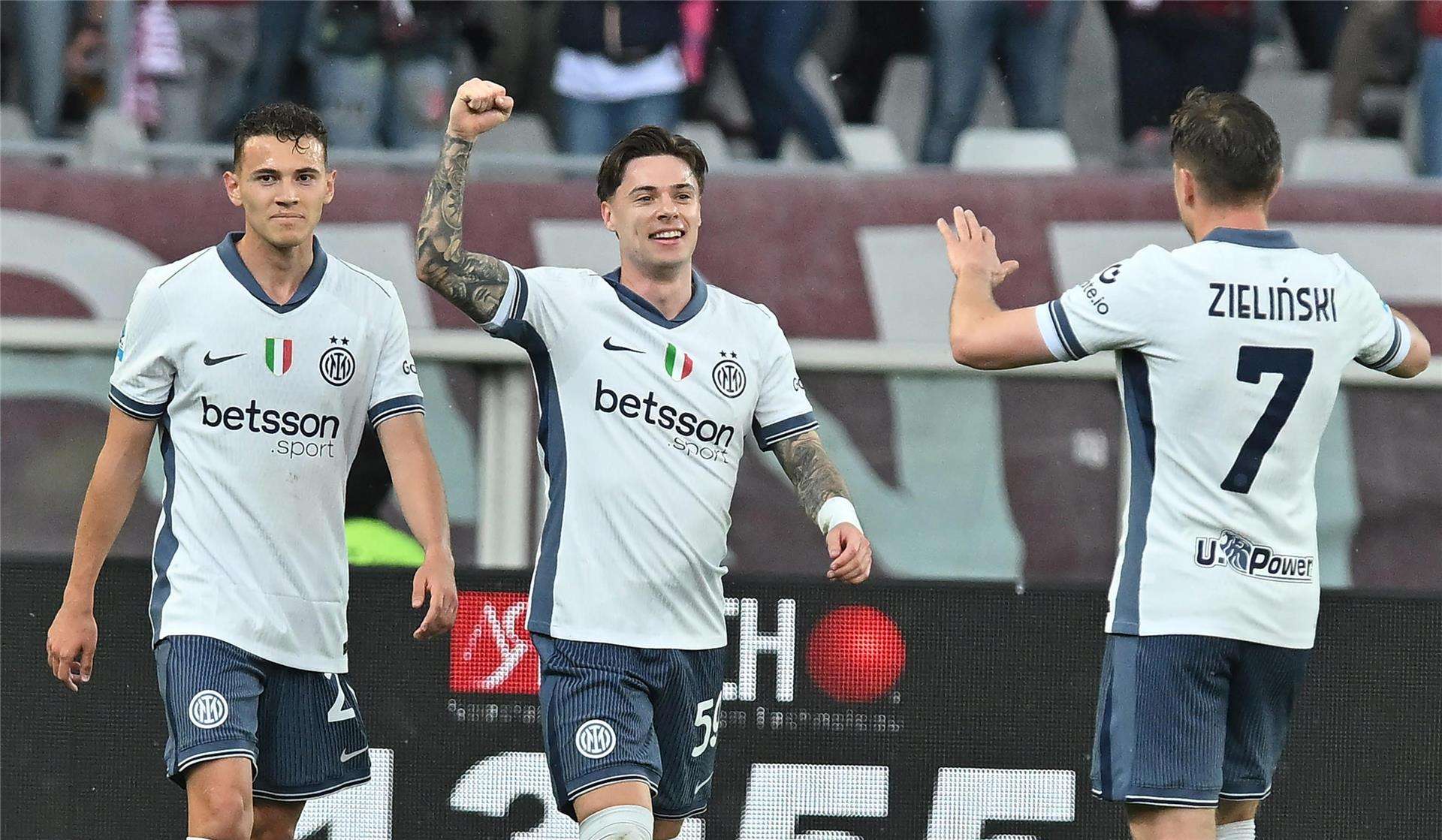 لاعبو إنتر ميلان