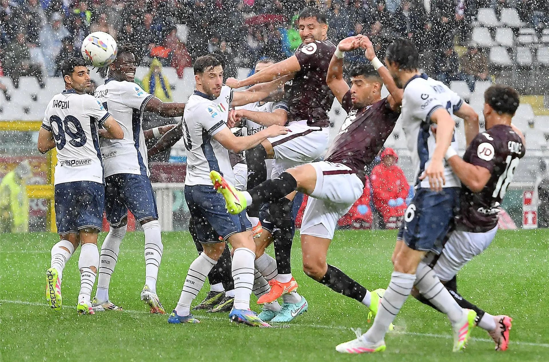 ?i=epa%2fsoccer%2f2025-05%2f2025-05-11%2f2025-05-11-12092285_epa