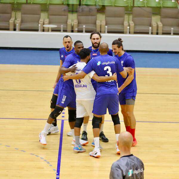 الهلال