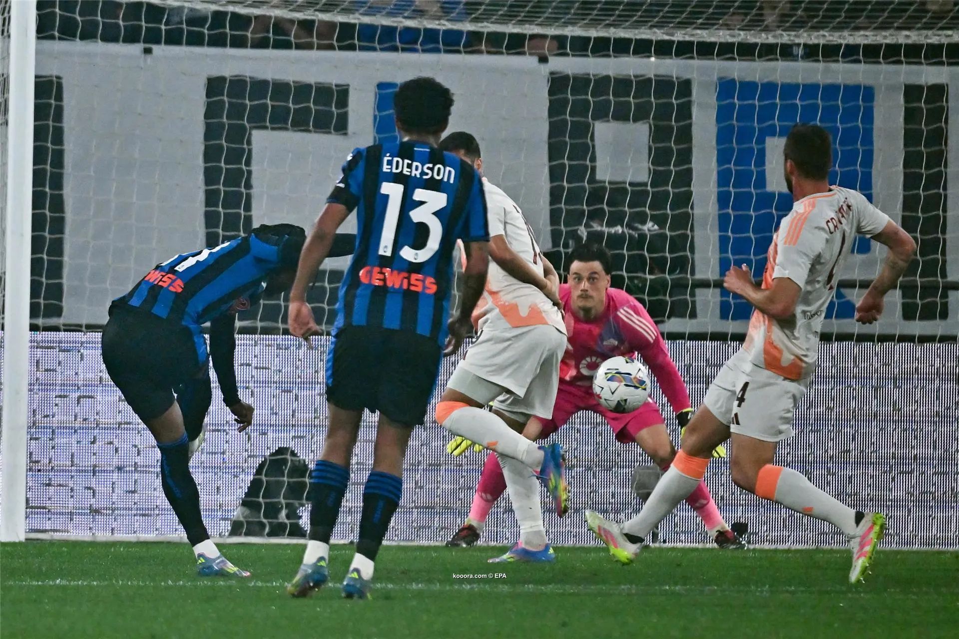 ?i=epa%2fsoccer%2f2025-05%2f2025-05-12%2f2025-05-12-12094854_epa