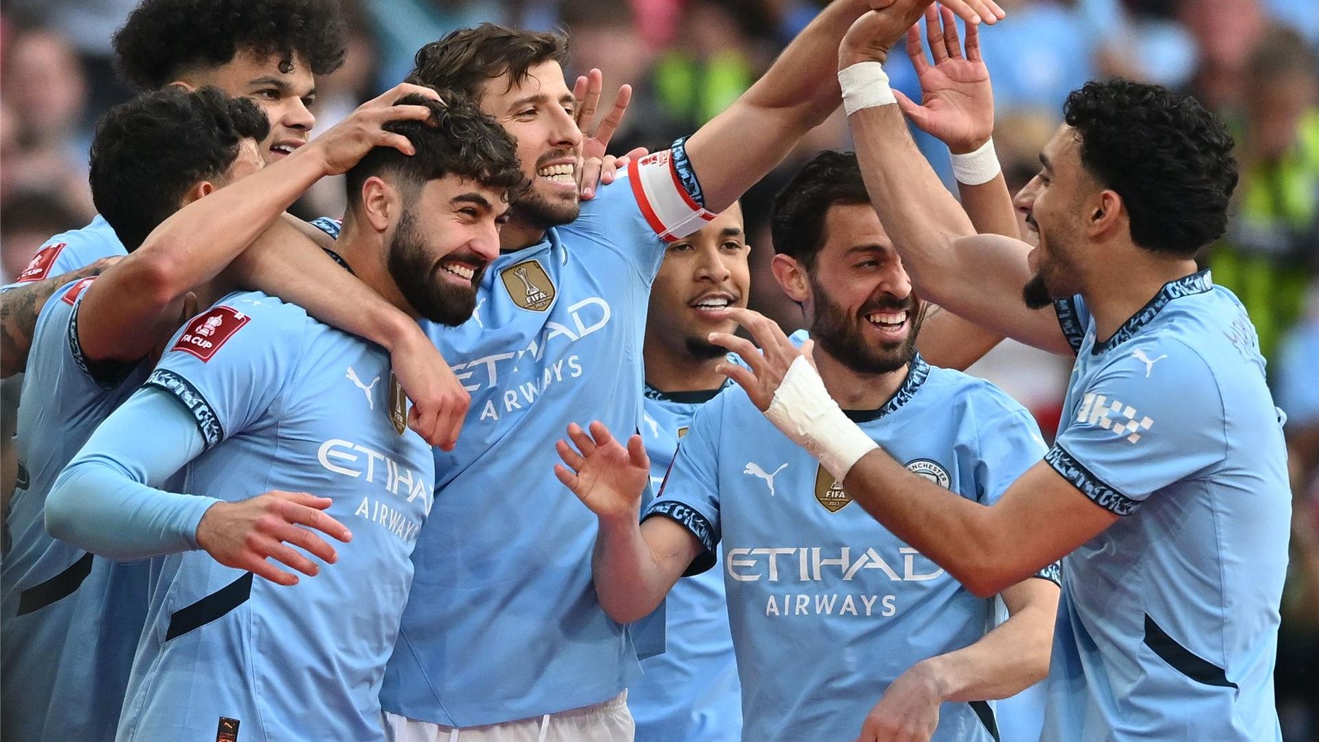 لاعبو مانشستر سيتي