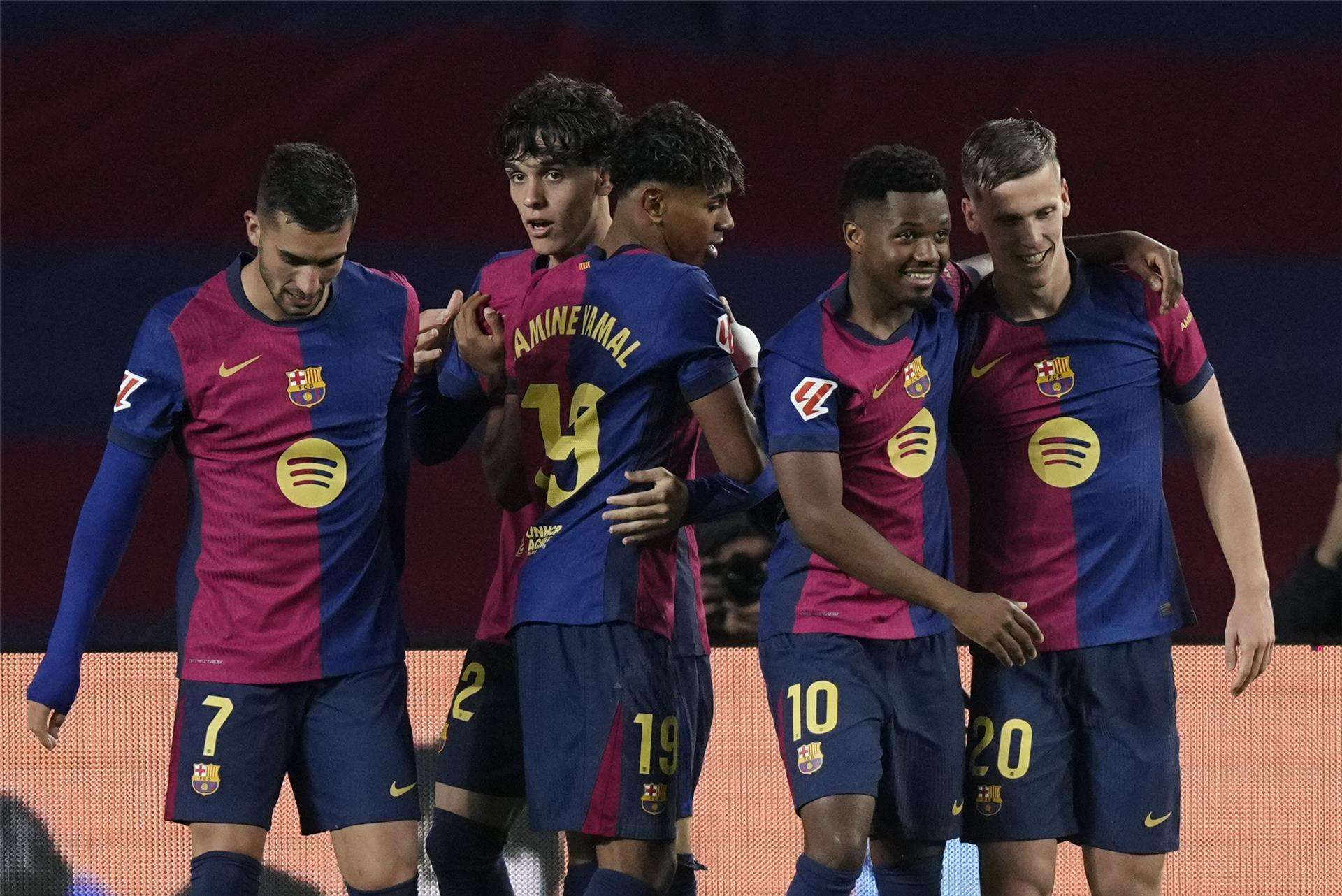 لاعبو برشلونة