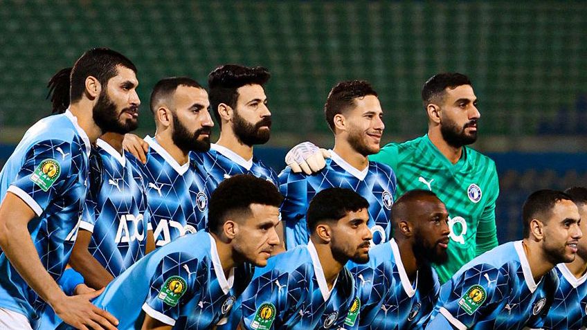 لاعبو بيراميدز