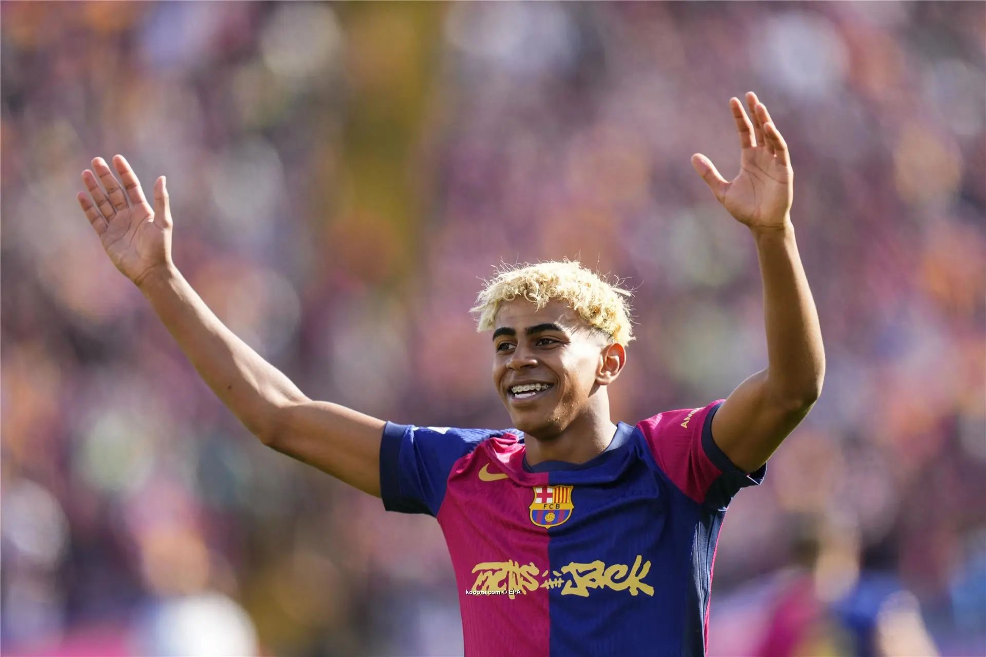 ?i=epa%2fsoccer%2f2025-05%2f2025-05-11%2f2025-05-11-12092119_epa