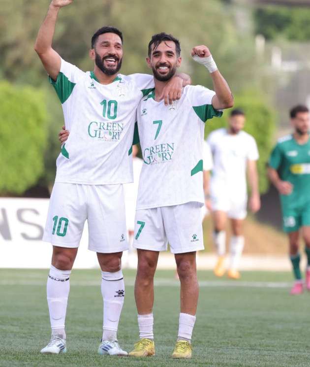 فرحة لاعبي الأنصار بالهدف