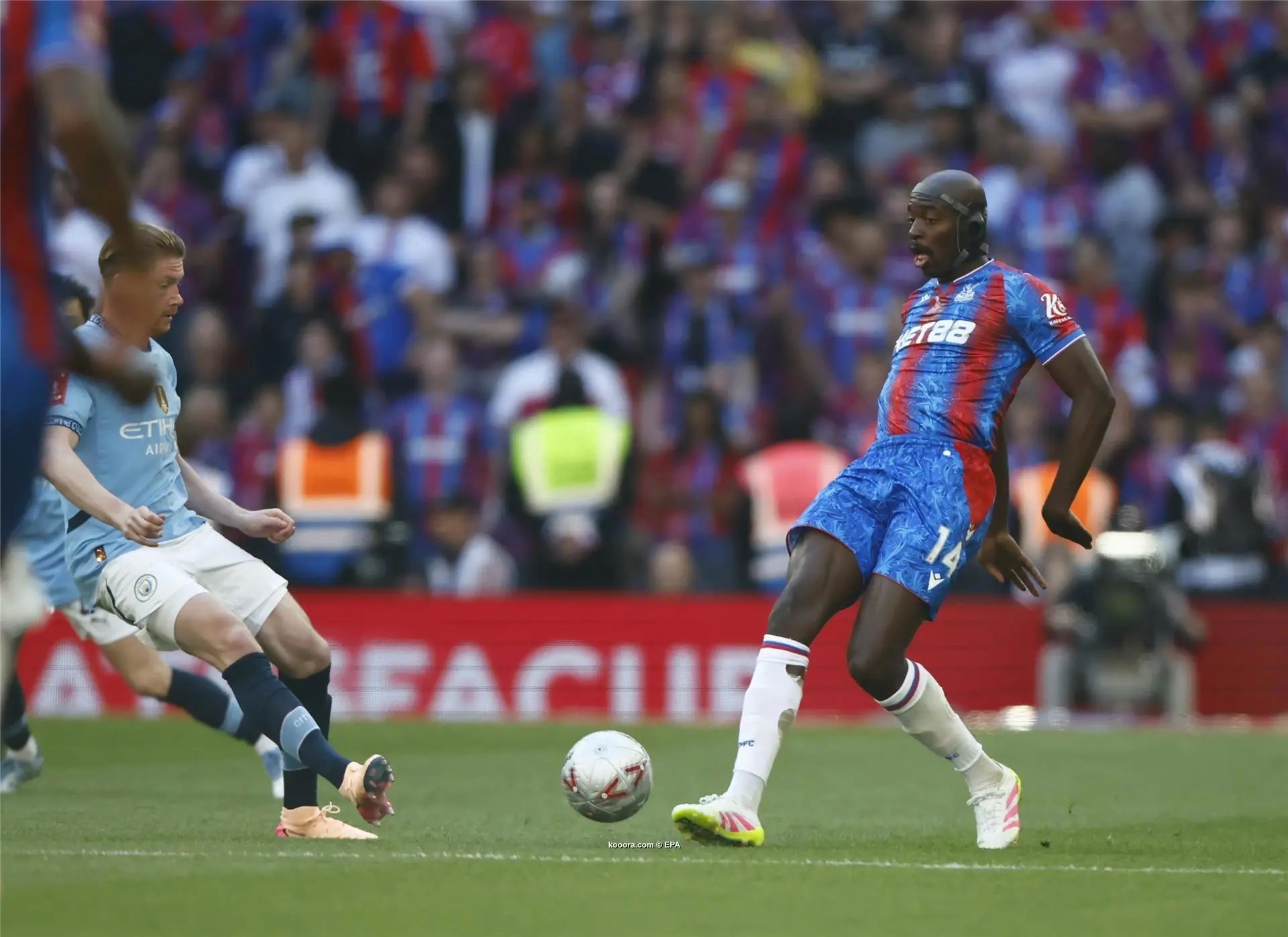 ?i=epa%2fsoccer%2f2025-05%2f2025-05-17%2f2025-05-17-12110118_epa