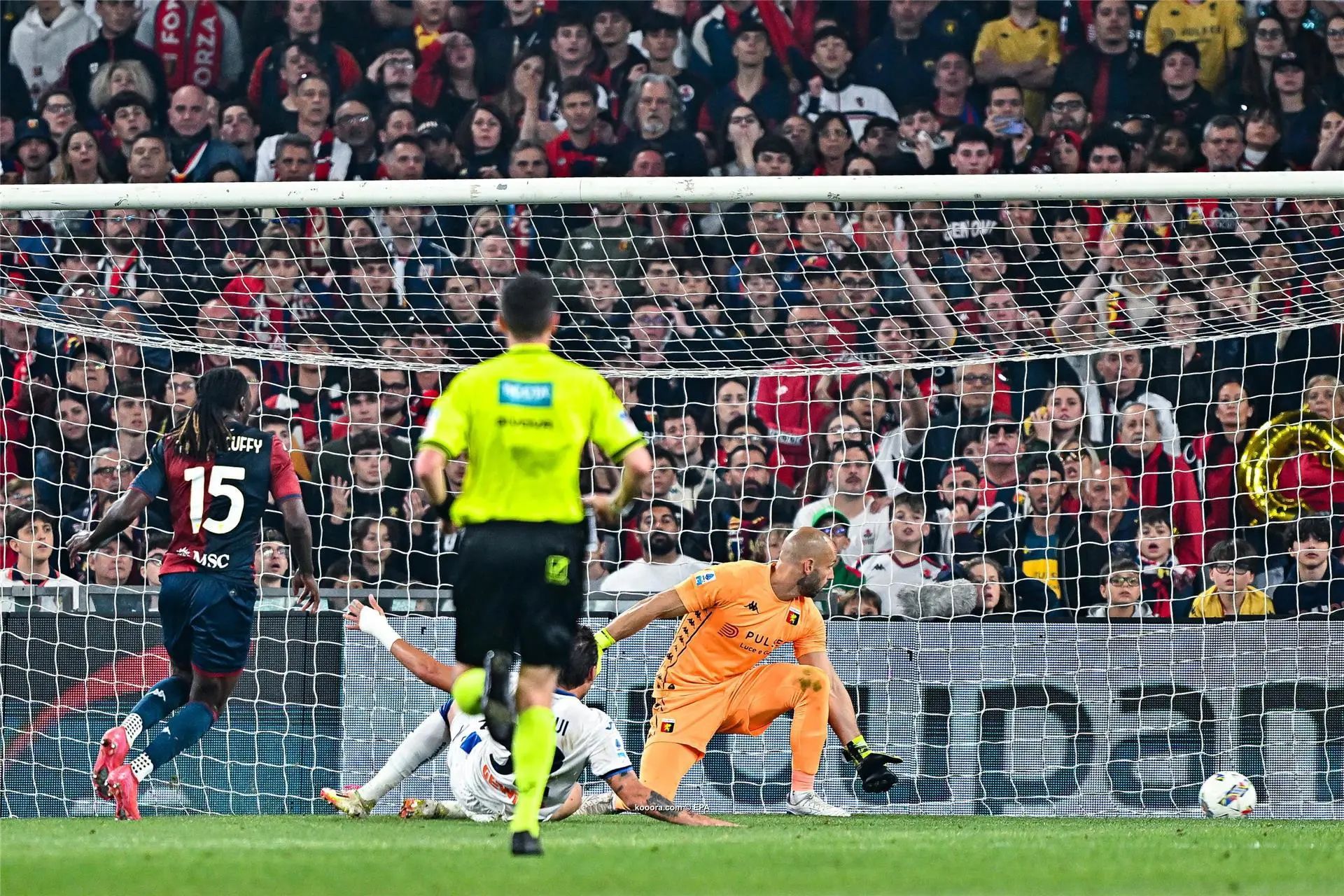 ?i=epa%2fsoccer%2f2025-05%2f2025-05-17%2f2025-05-17-12111010_epa