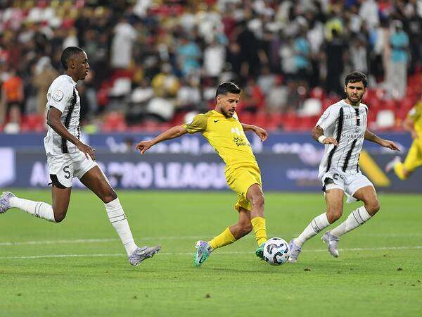 من مباريات الدوري