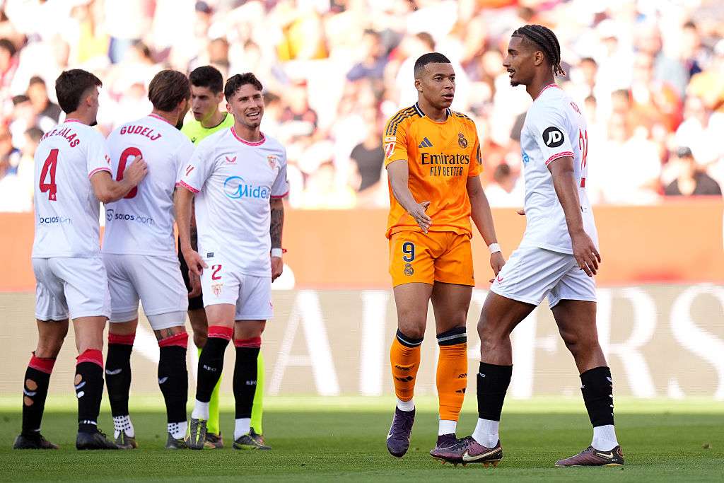 من مباراة ريال مدريد وإشبيلية