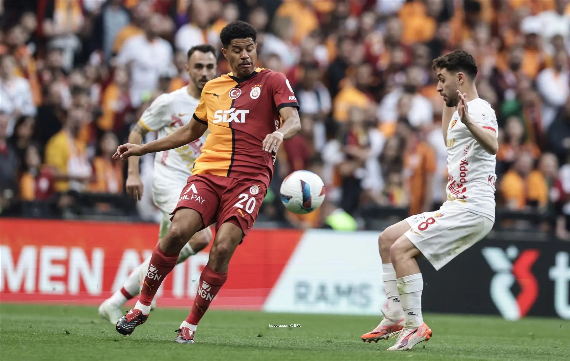 ?i=epa%2fsoccer%2f2025-05%2f2025-05-18%2f2025-05-18-12113998_epa