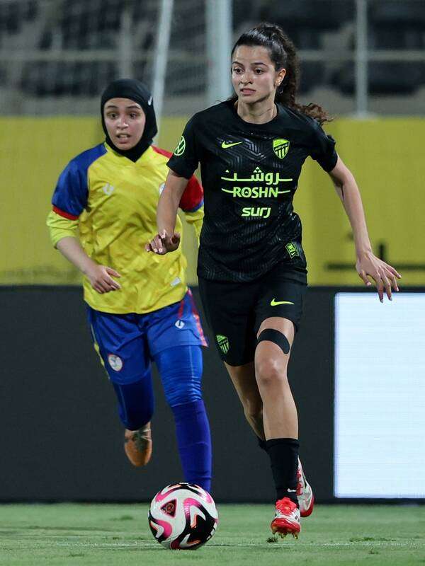 ليلى إسكندر