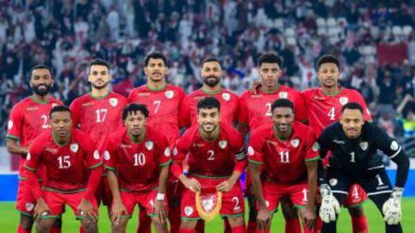 لاعبو منتخب عُمان