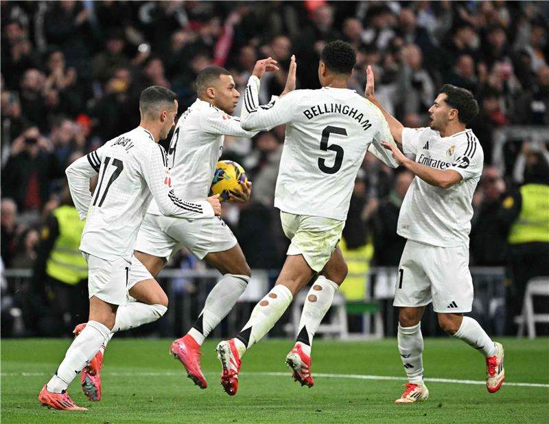 لاعبو ريال مدريد