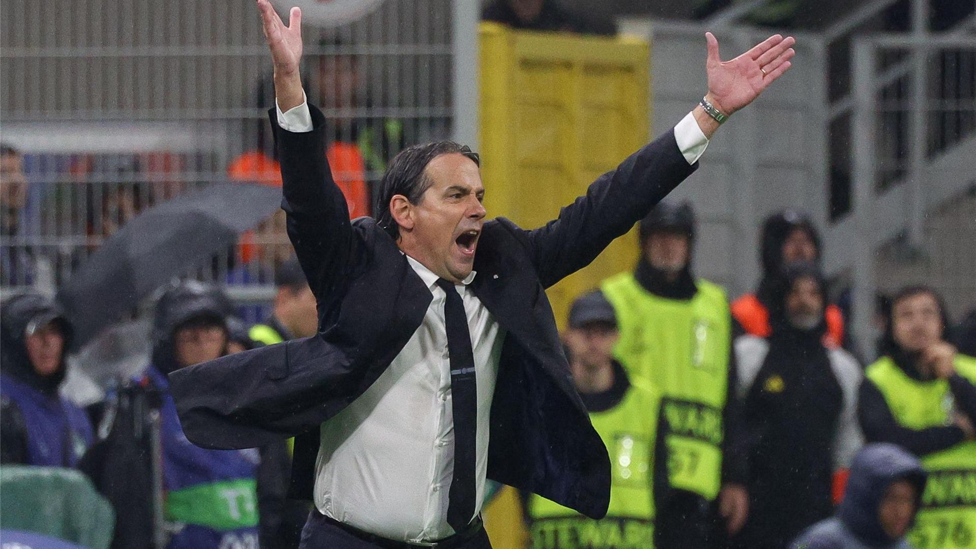 سيموني إنزاجي