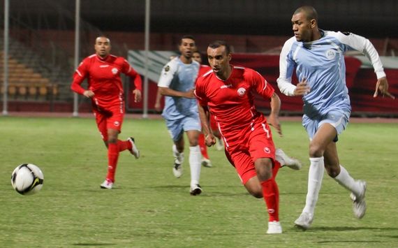 نجم الدفاع الرفاعي عبدالله المرزوقي قاد الدفاع بنجاح