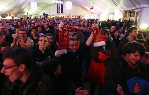 2011-12-02t212048z_01_war06_rtridsp_3_soccer-euro_reuters