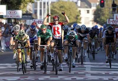 2011-10-02-00000102946504